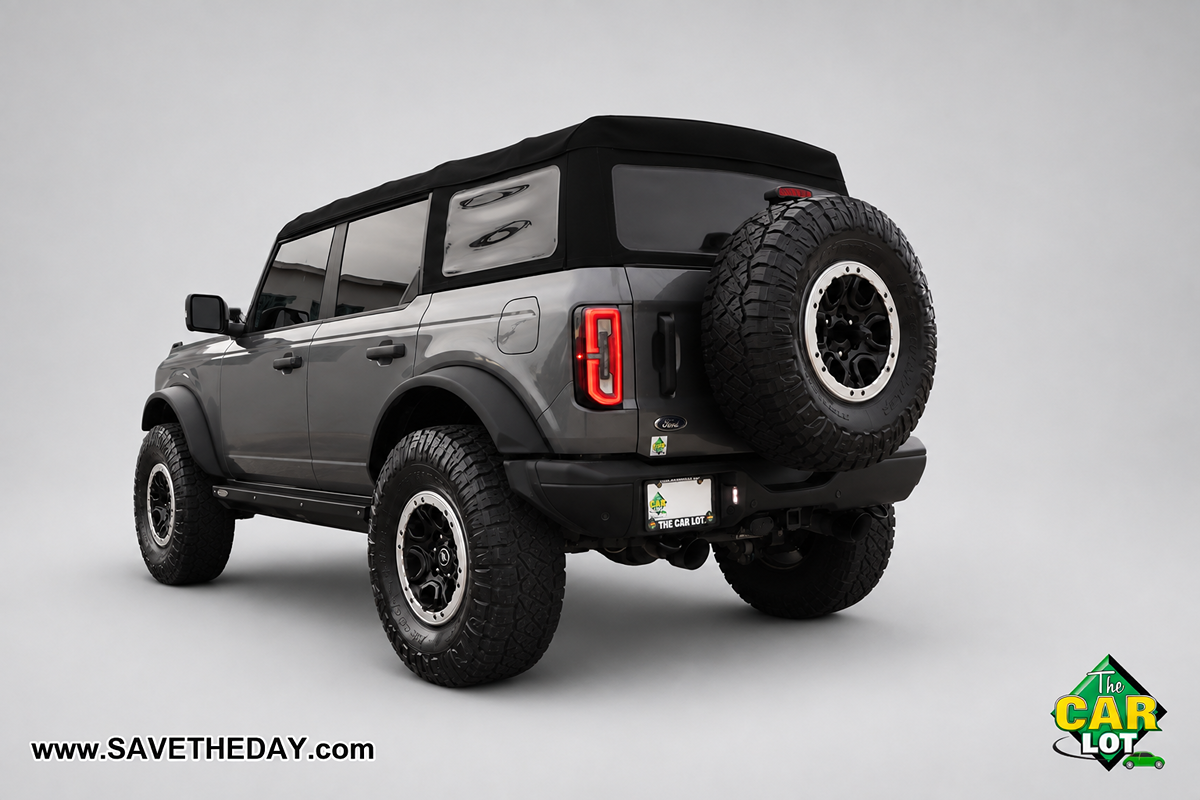 Ford Bronco photo 6