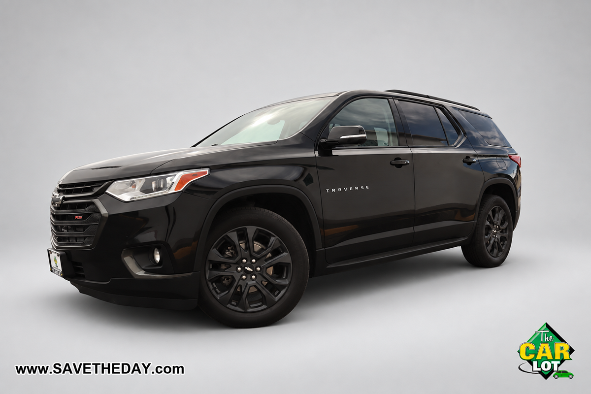 Chevrolet Traverse photo 2