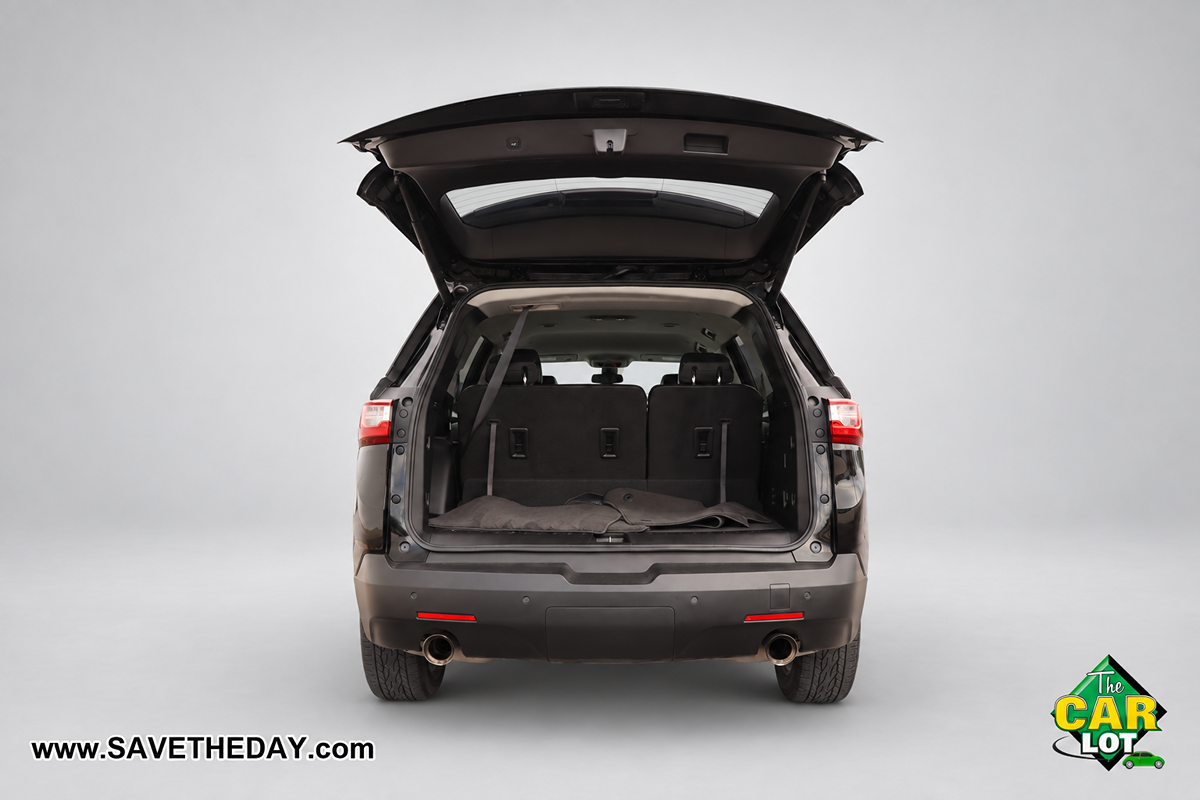 Chevrolet Traverse photo 12