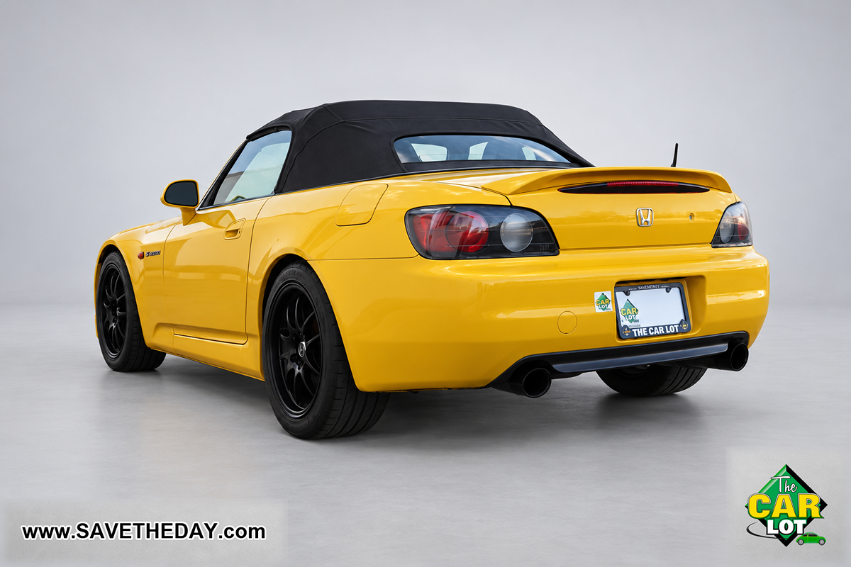 Photo 7 of this Honda S2000
