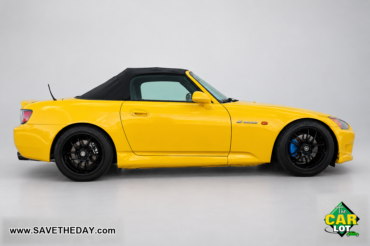 Photo 10 of this Honda S2000