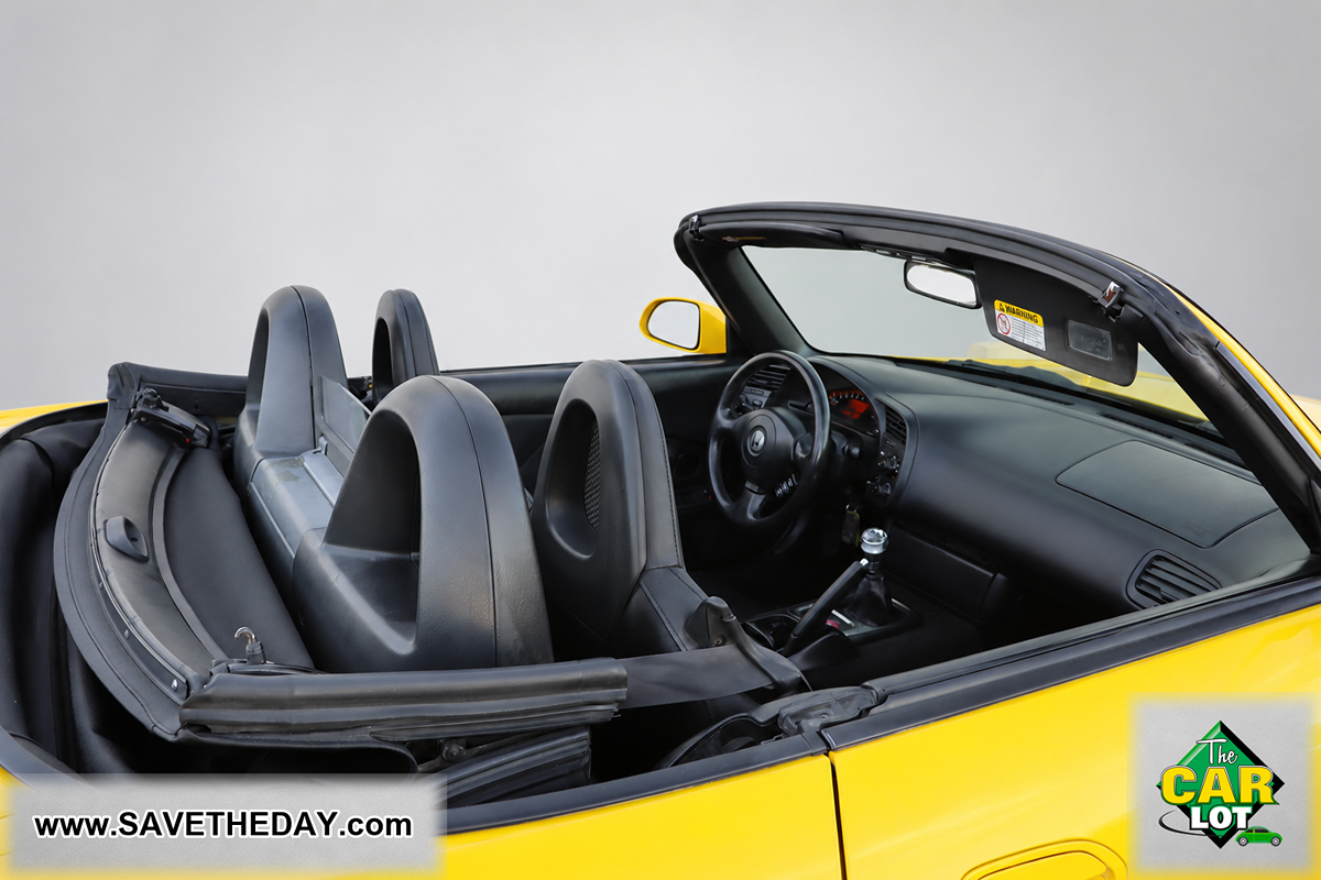 Photo 20 of this Honda S2000