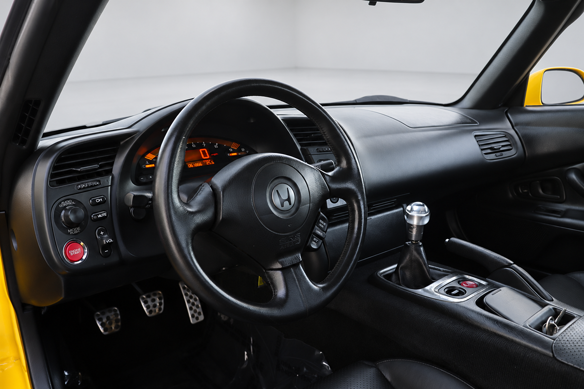 Photo 28 of this Honda S2000