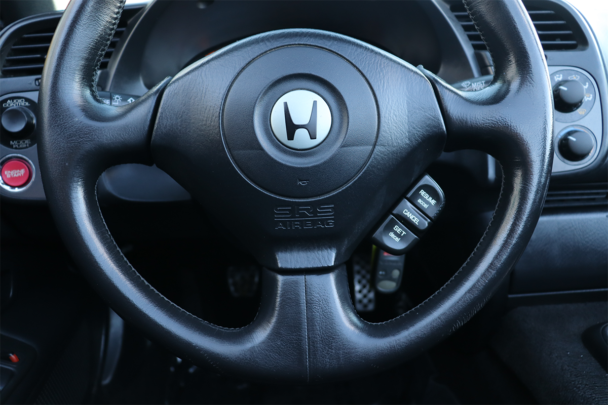 Photo 38 of this Honda S2000