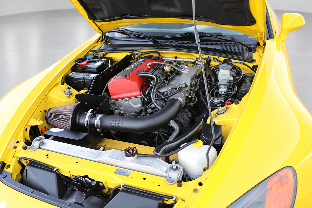 Photo 39 of this Honda S2000