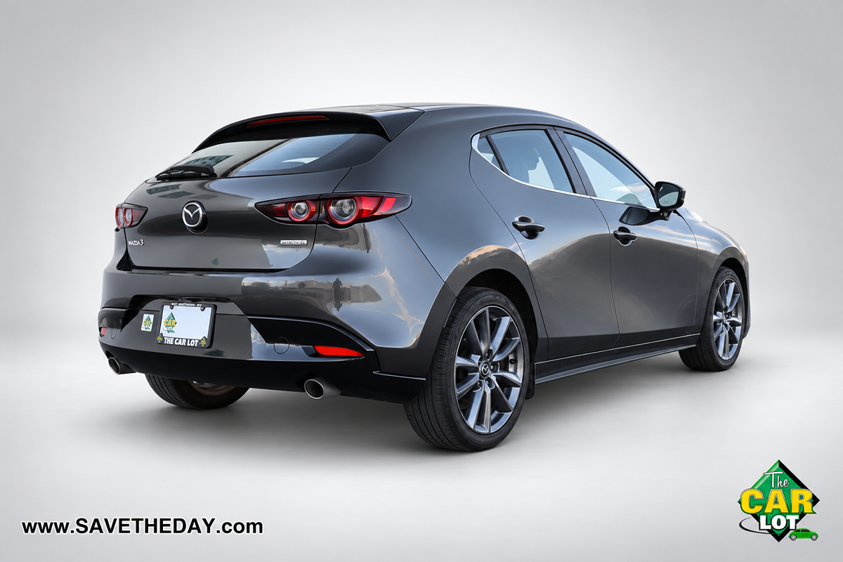 Mazda Mazda3 photo 8