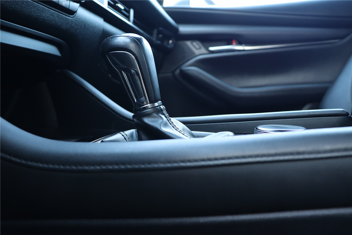 Mazda Mazda3 photo 37