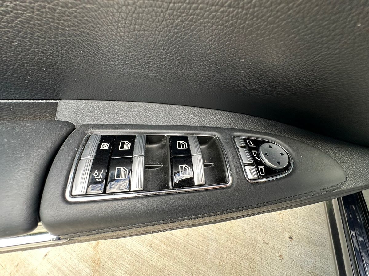 2009 Mercedes-Benz S-Class S63 AMG - Photo 30