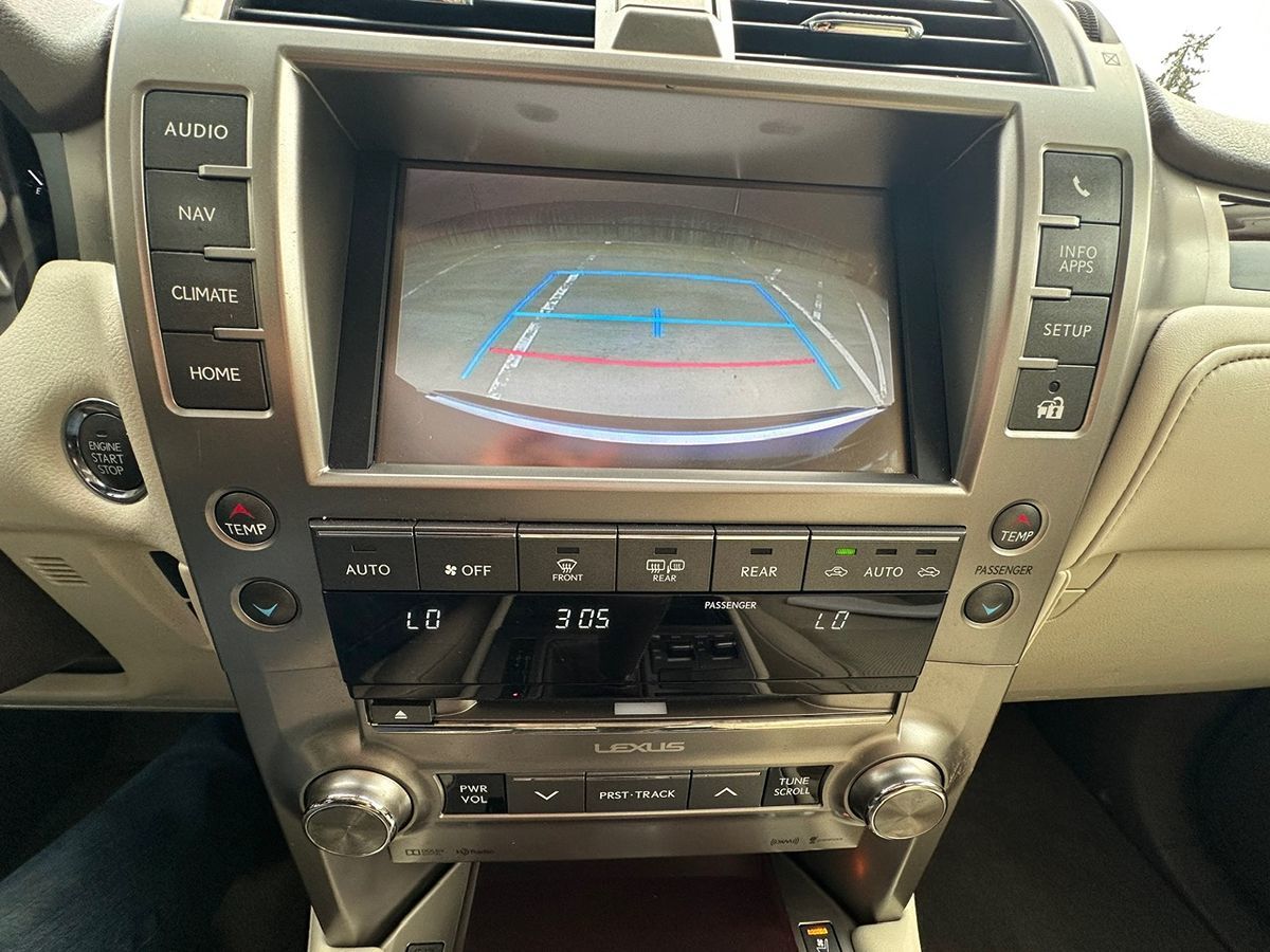 2019 Lexus GX 460 Premium photo 19