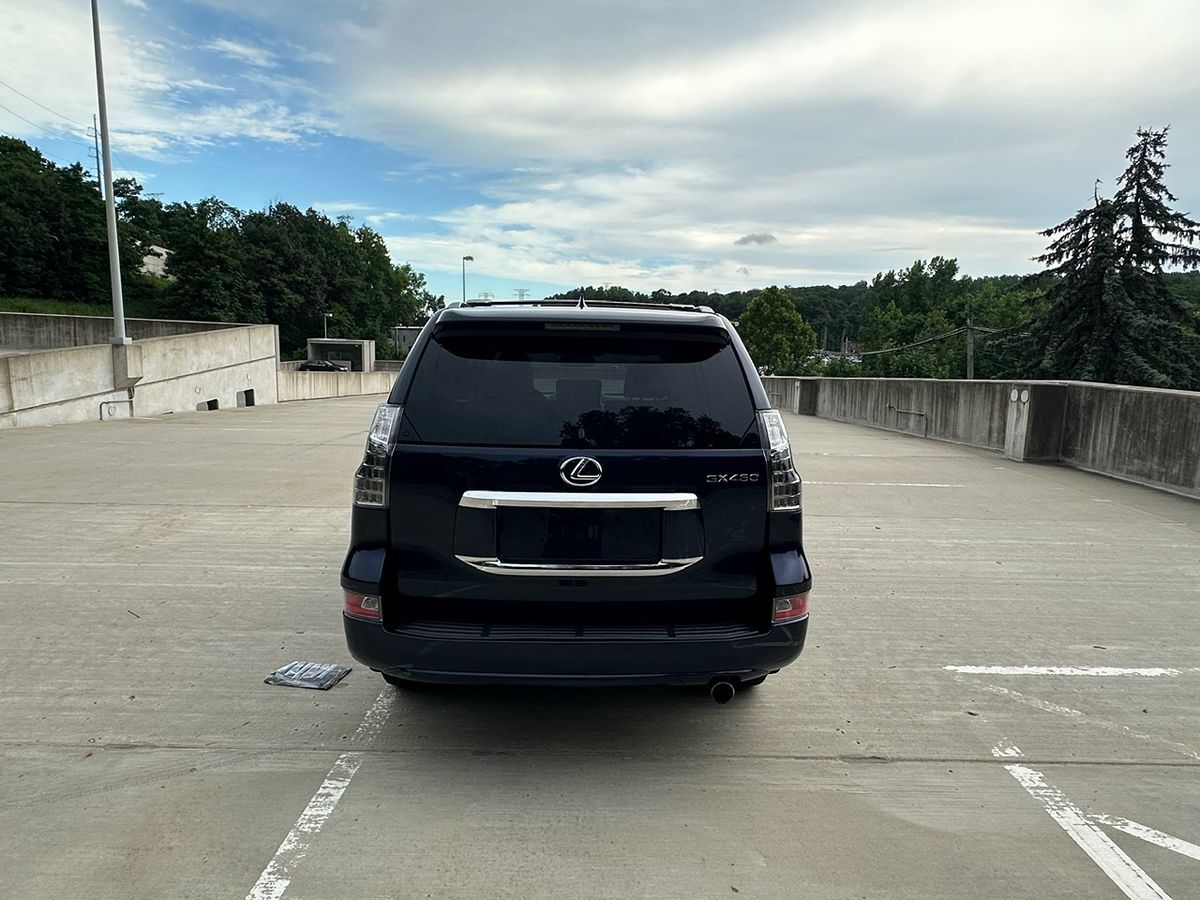 2019 Lexus GX 460 Premium photo 6