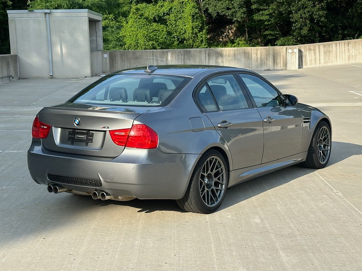 2011 Bmw M3 3 photo 5
