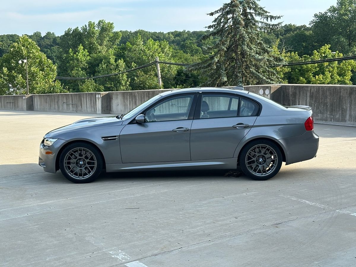 2011 Bmw M3 3 photo 8