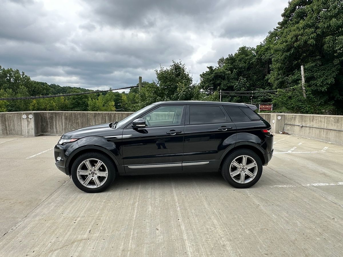 2013 Land Rover Range Rover Evoque Pure Premium photo 7