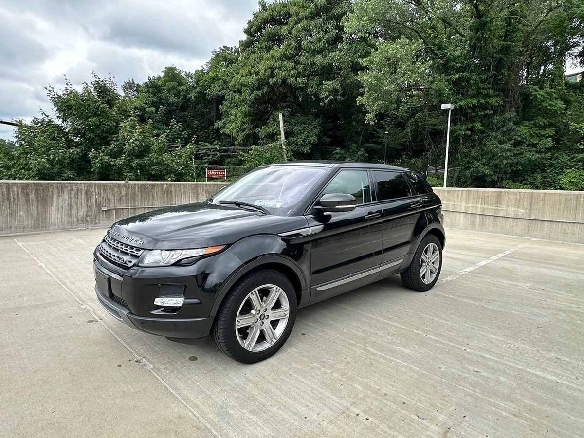 2013 Land Rover Range Rover Evoque Pure Premium photo 8