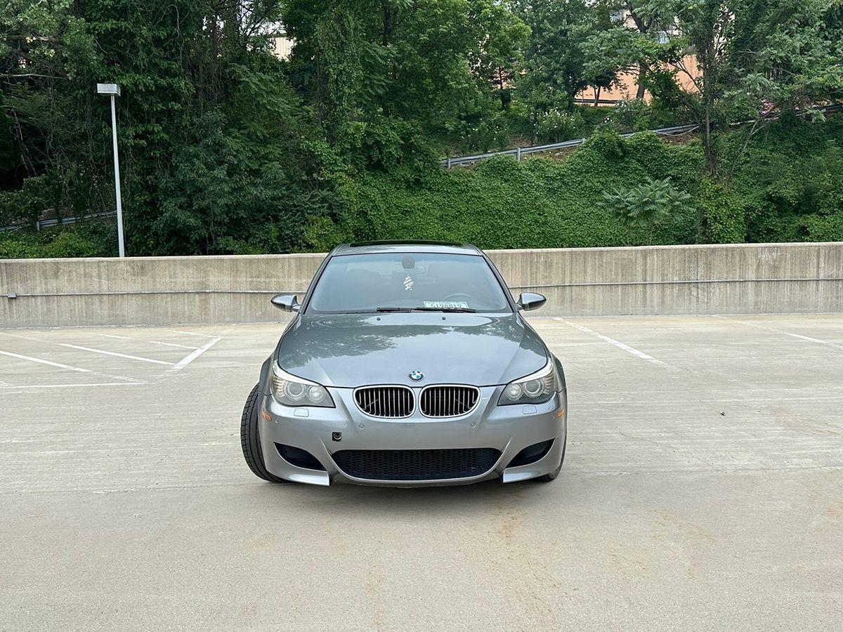2008 Bmw M5 5 - Series photo 2