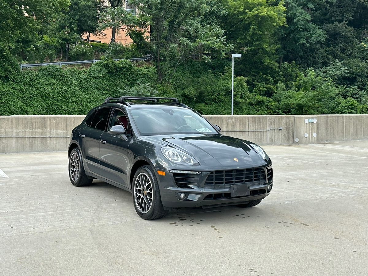 2017 Porsche Macan S photo 3