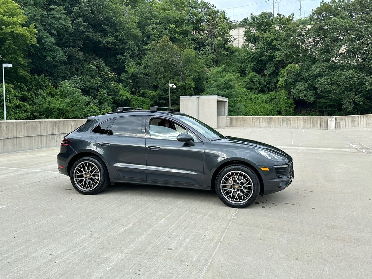 2017 Porsche Macan S photo 4
