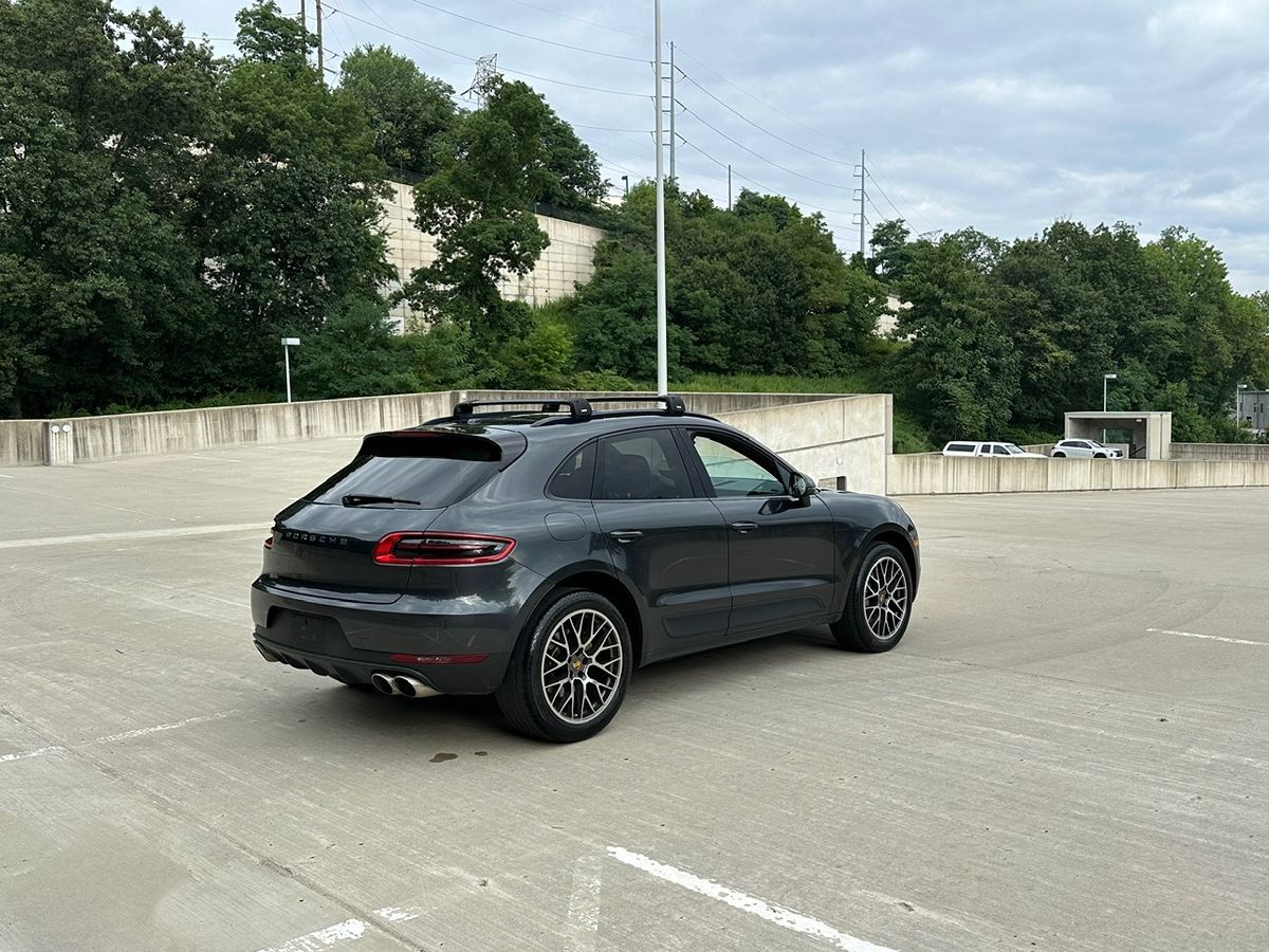 2017 Porsche Macan S photo 5