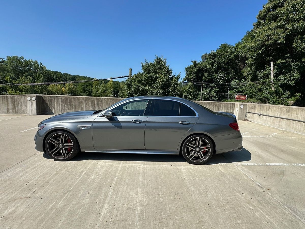 2018 Mercedes Benz E AMG 63 4MATIC Sedan photo 7