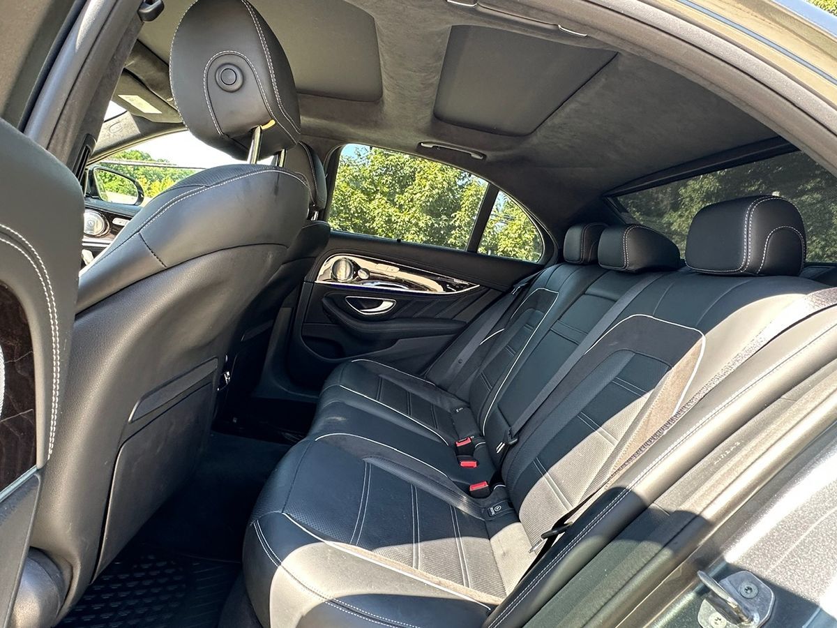 2018 Mercedes Benz E AMG 63 4MATIC Sedan photo 15