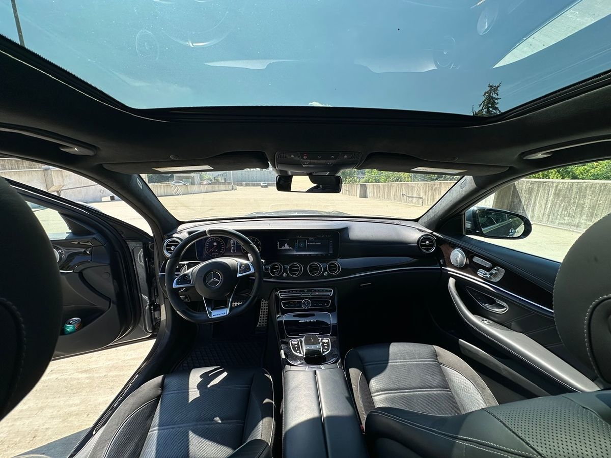 2018 Mercedes Benz E AMG 63 4MATIC Sedan photo 18