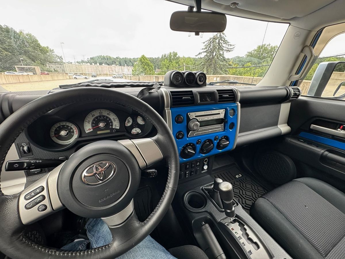 2007 Toyota FJ Cruiser Base photo 15