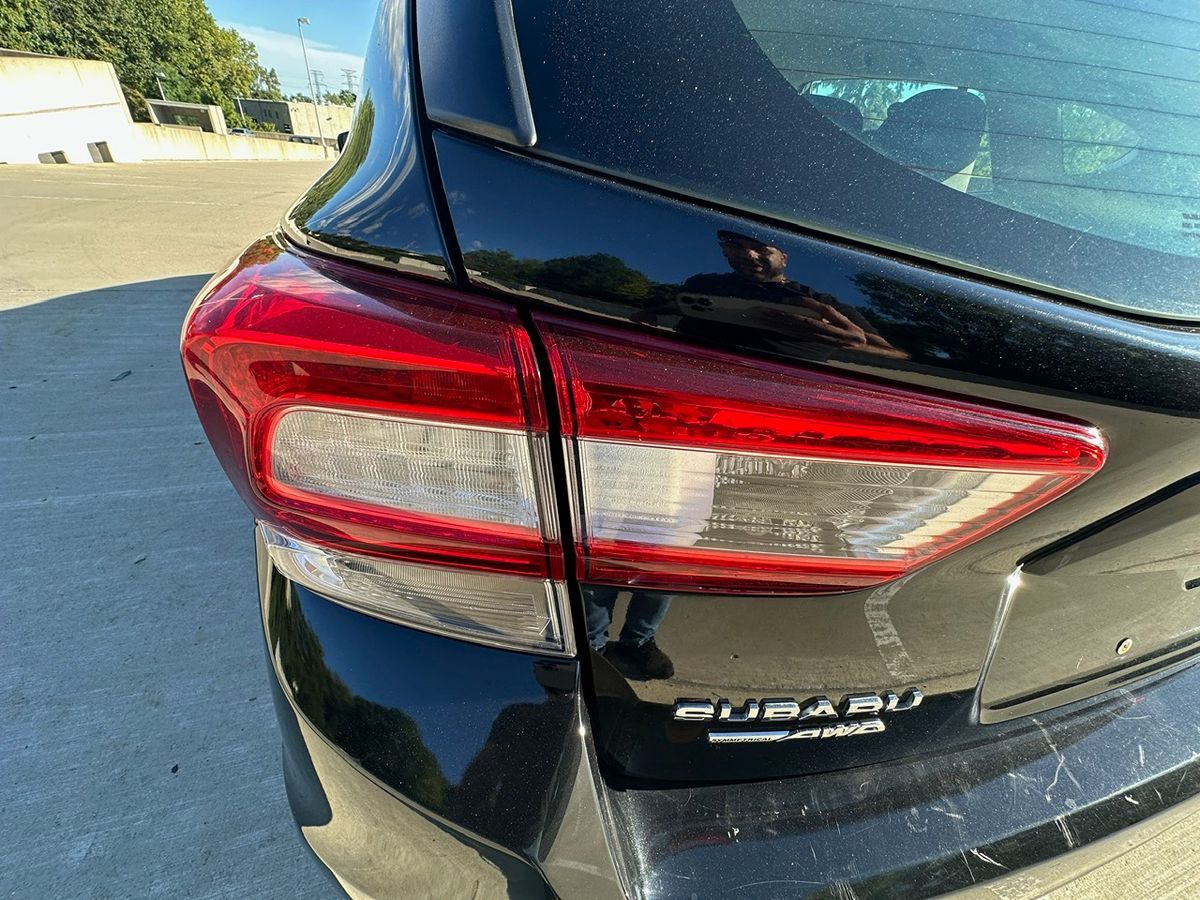 2018 Subaru Impreza Limited photo 12