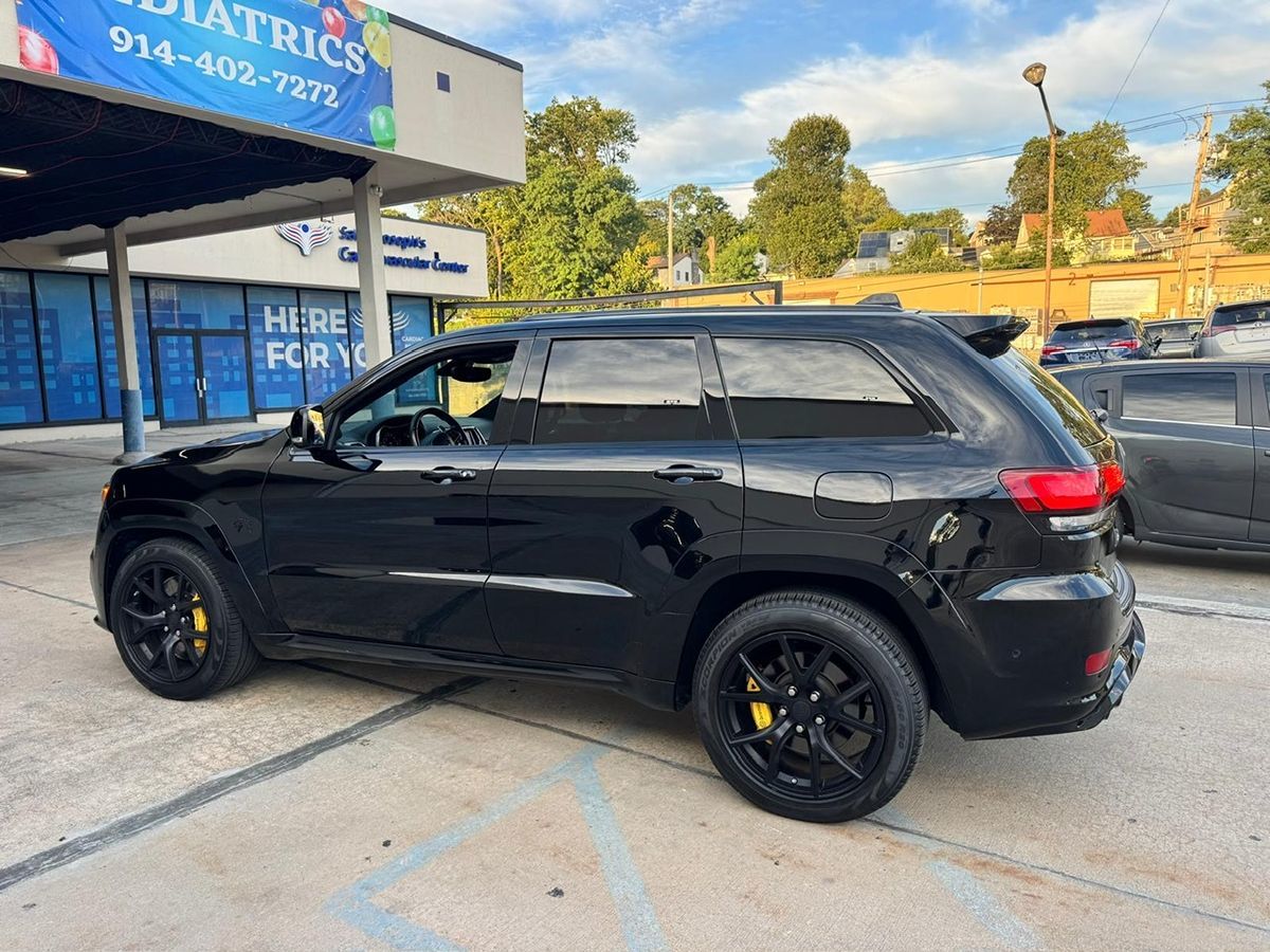 2018 Jeep Grand Cherokee Trackhawk photo 4
