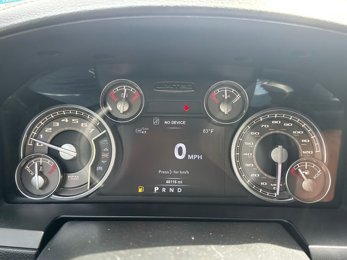 2017 Ram 1500 Limited photo 18