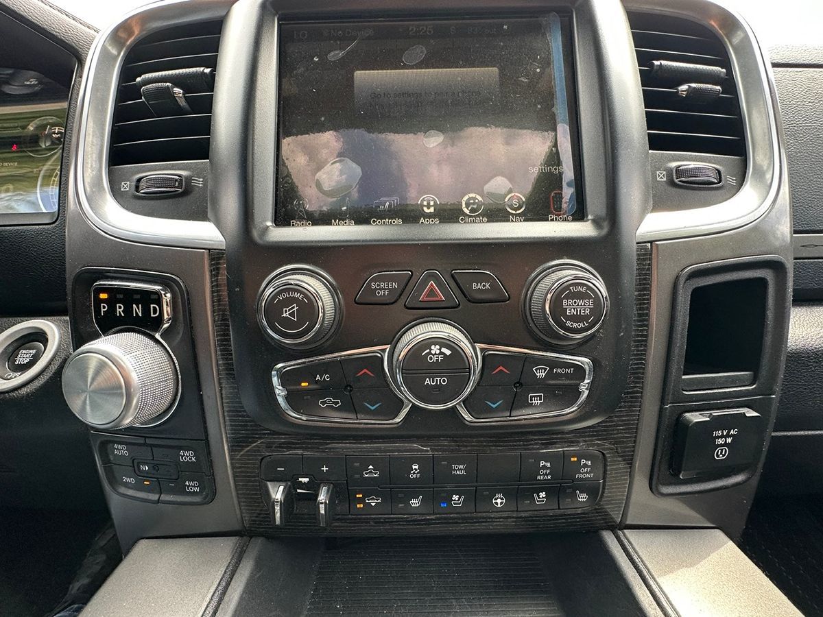 2017 Ram 1500 Limited photo 17