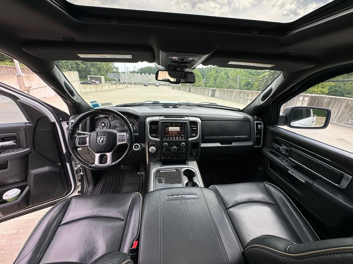 2017 Ram 1500 Limited photo 14