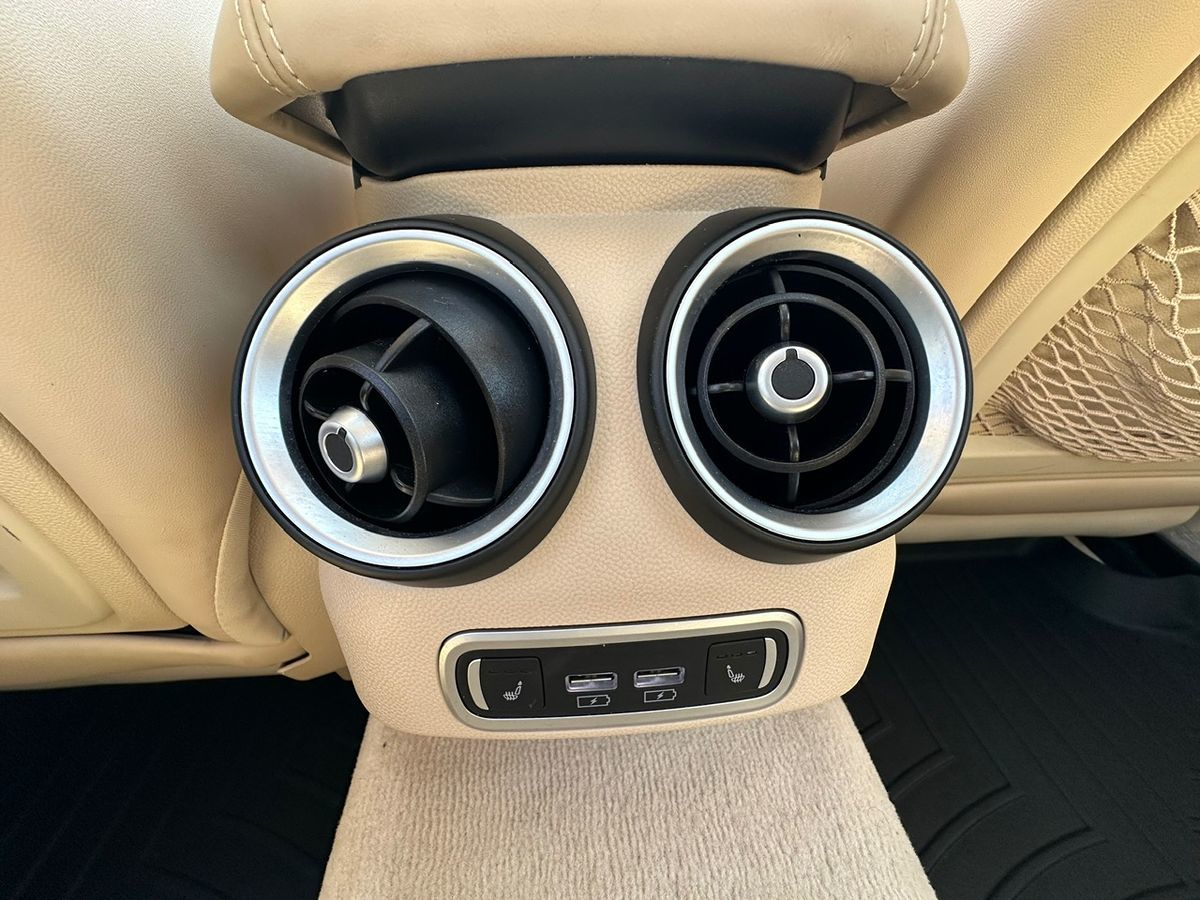 2019 Alfa Romeo Giulia Ti photo 26