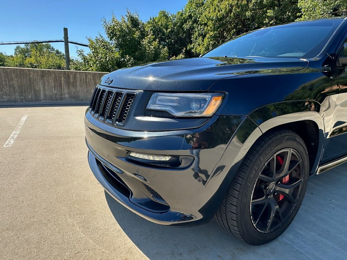 2016 Jeep Grand Cherokee SRT8 Night photo 7