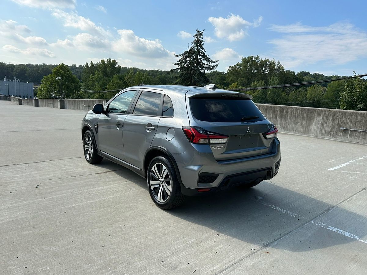 2021 Mitsubishi Outlander Sport ES photo 5