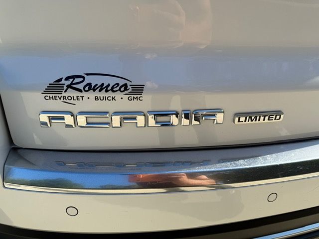 2017 Gmc Acadia Limited photo 15