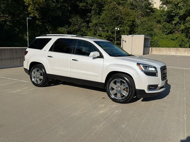 2017 Gmc Acadia Limited photo 4