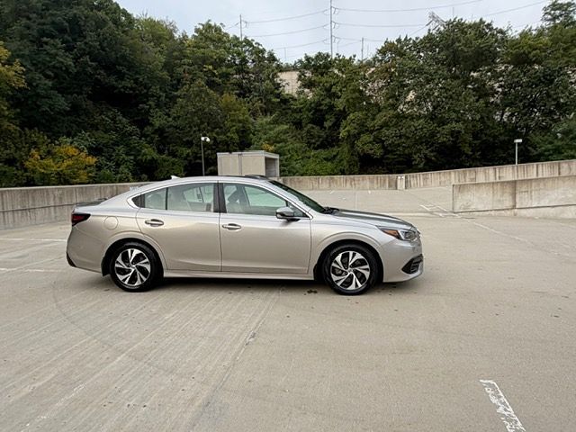 2020 Subaru Legacy Premium photo 4