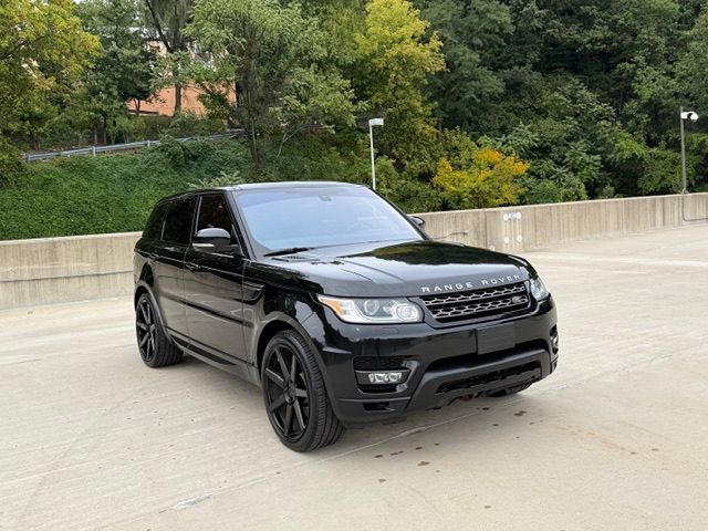 2016 Land Rover Range Rover Sport SE photo 2