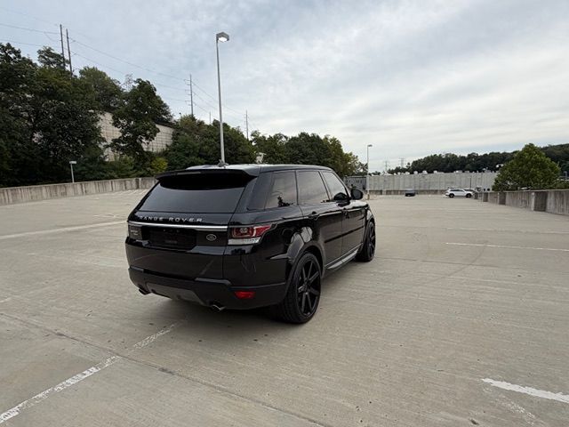 2016 Land Rover Range Rover Sport SE photo 4