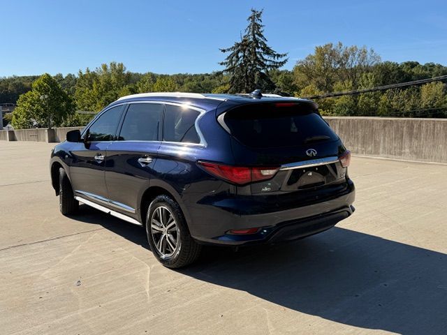 2019 Infiniti QX60 Luxe photo 7