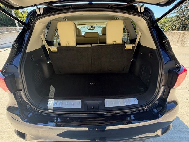2019 Infiniti QX60 Luxe photo 10