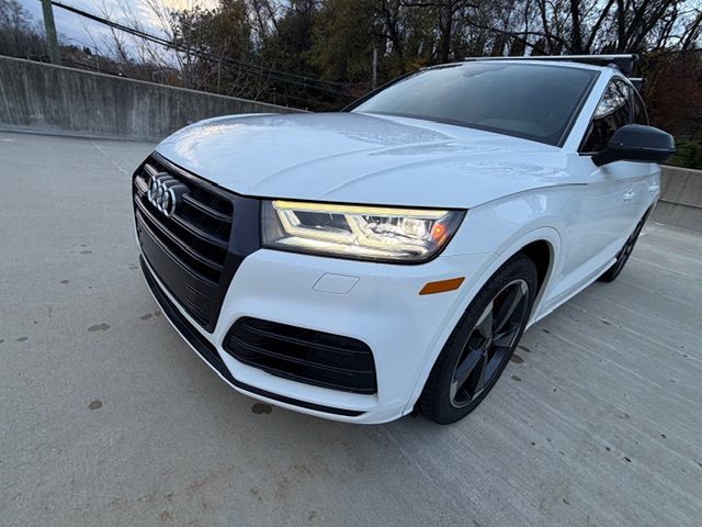 2019 Audi SQ5 Premium Plus photo 3