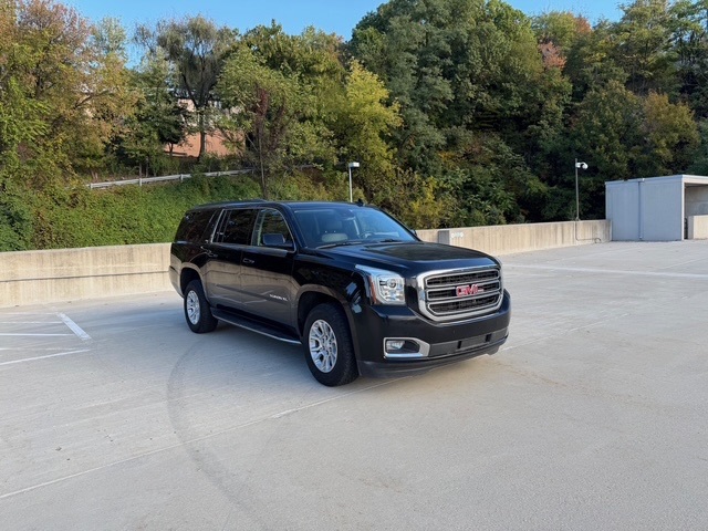 2020 GMC Yukon XL SLT - Photo 3