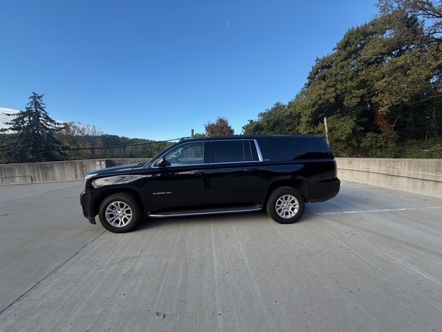2020 GMC Yukon XL SLT - Photo 8