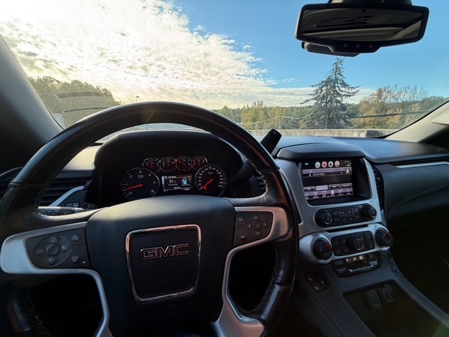 2020 GMC Yukon XL SLT - Photo 26