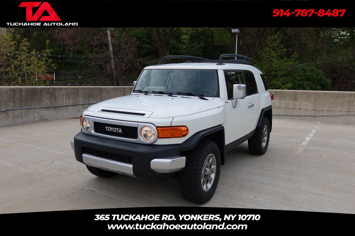 2013 Toyota FJ Cruiser 4x4's photo