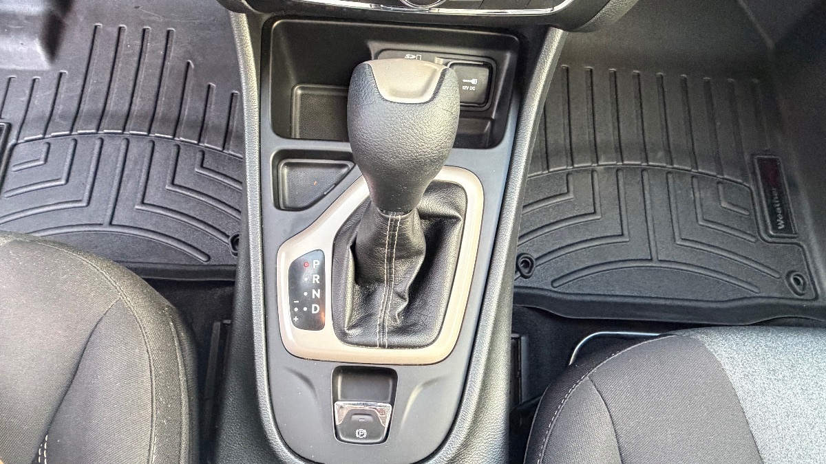Photo 25 of this Jeep Cherokee