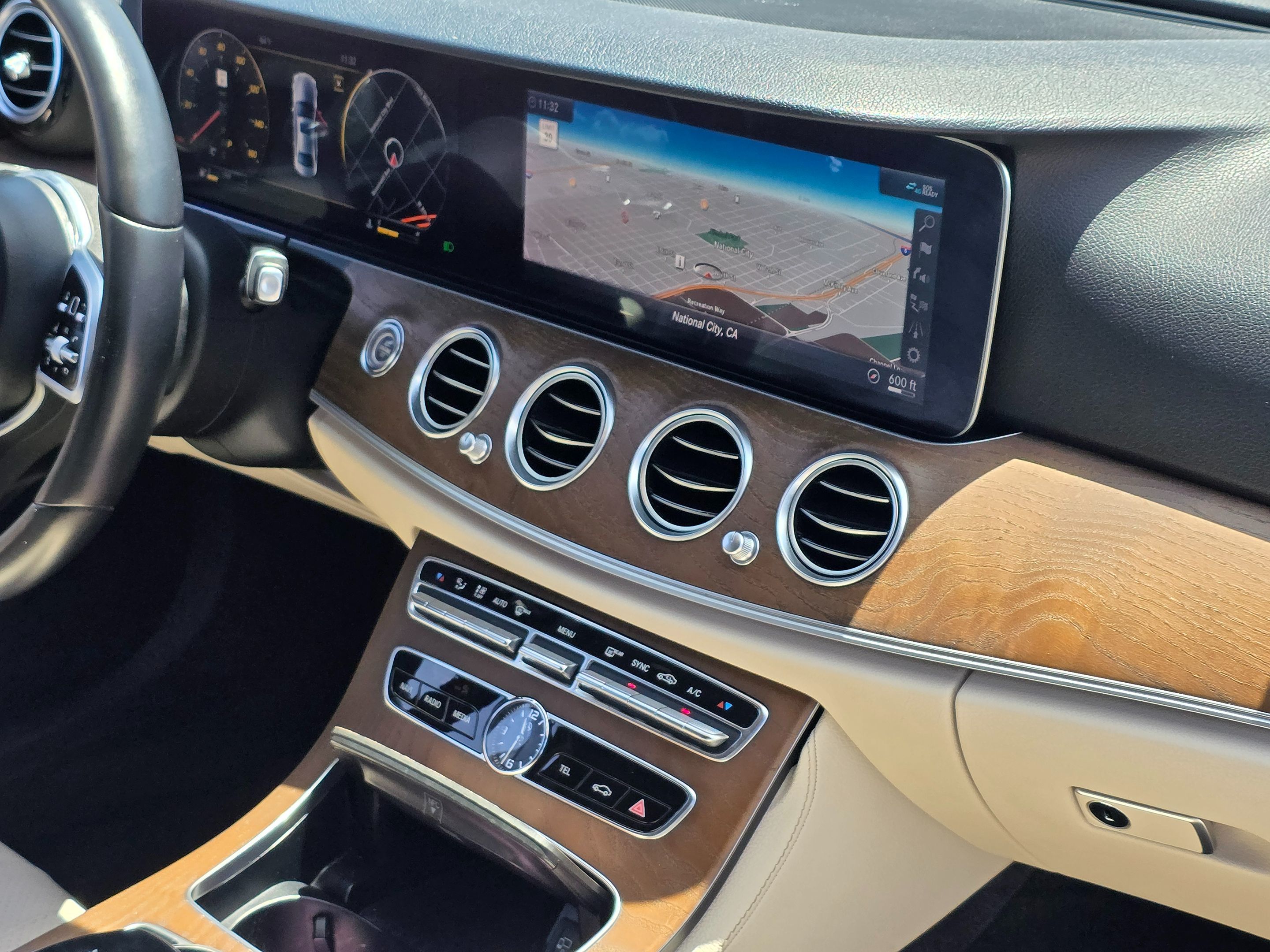 2019 Mercedes Benz E 300 Sedan photo 16