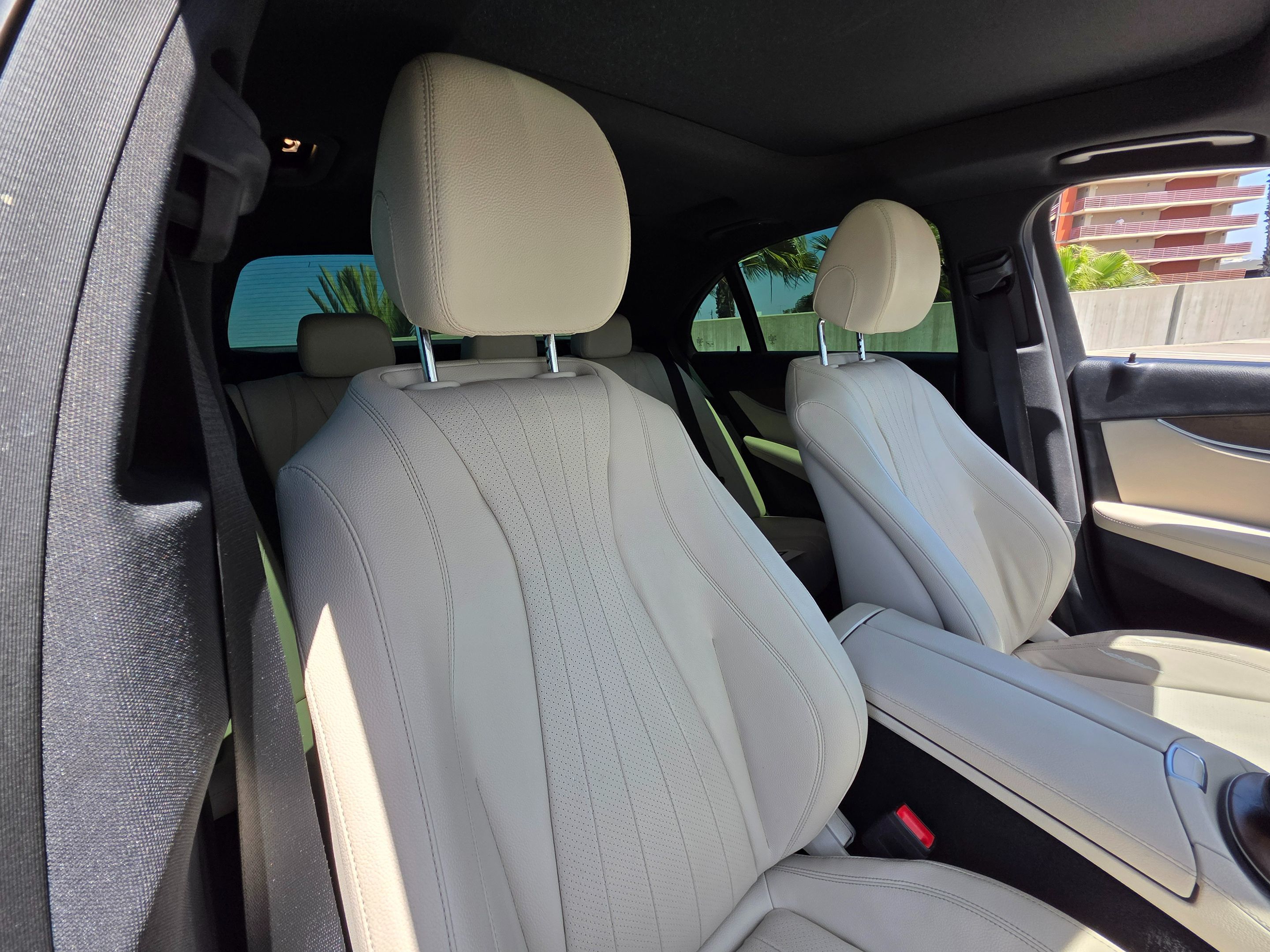 2019 Mercedes Benz E 300 Sedan photo 18