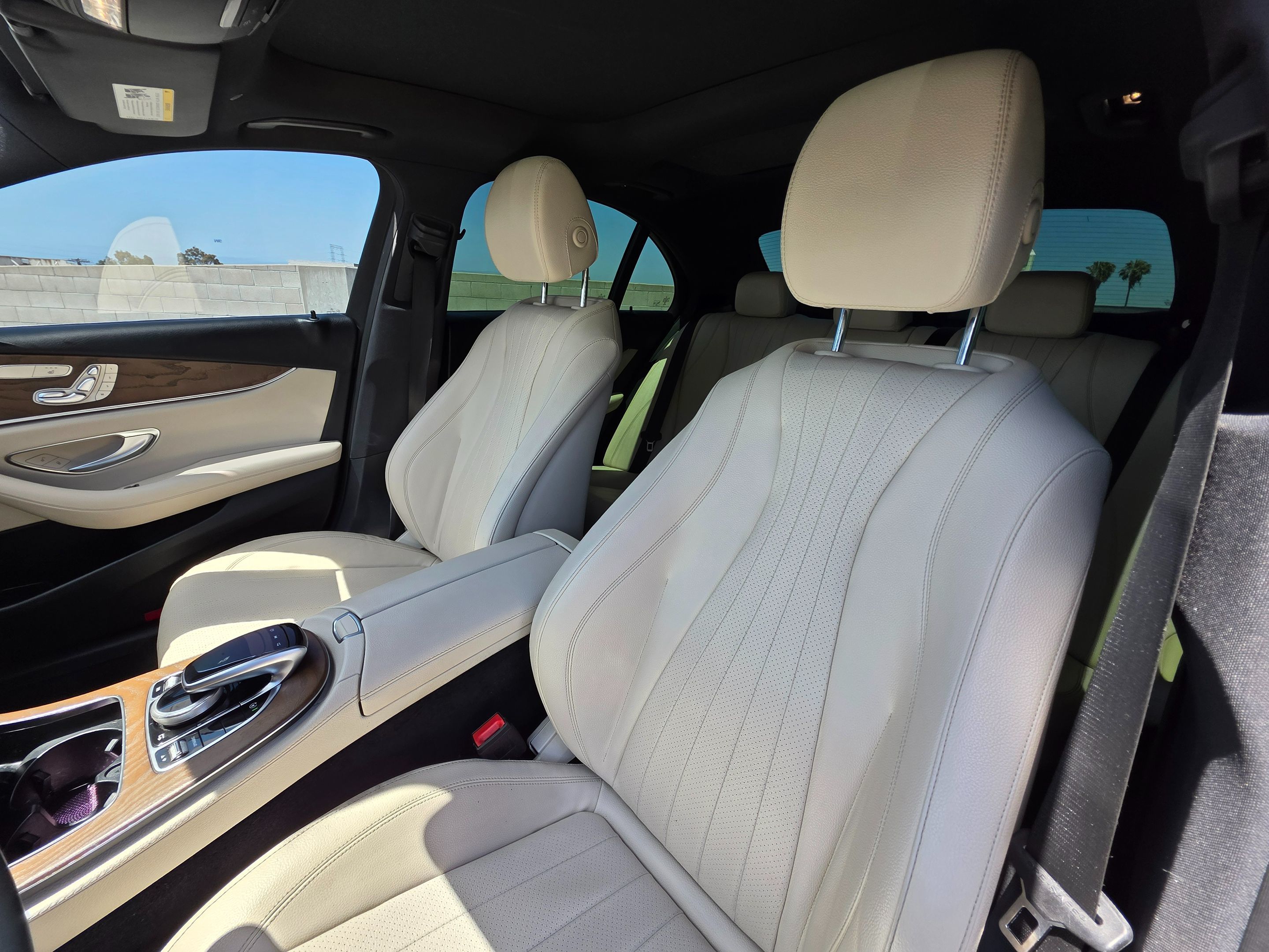2019 Mercedes Benz E 300 Sedan photo 23